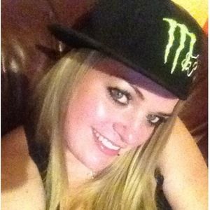 Meet your Posher, April